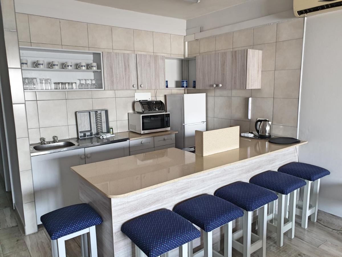 Gooderson Leisure Silver Sands 2 Self Catering And Timeshare Lifestyle Resort Durban Exterior photo