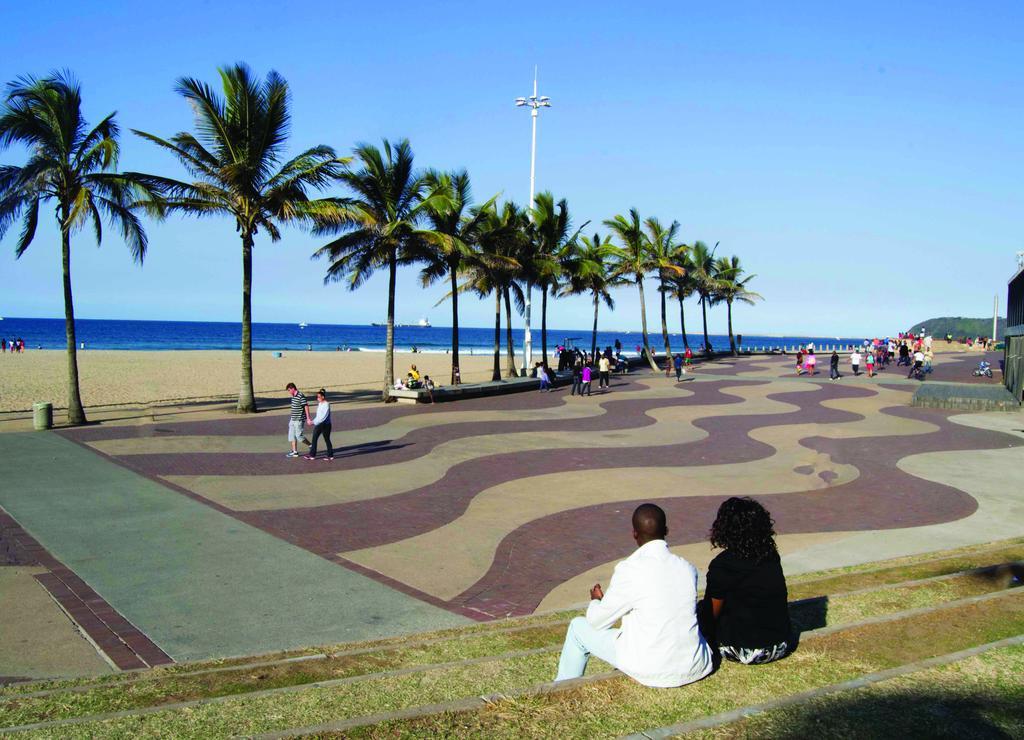 Gooderson Leisure Silver Sands 2 Self Catering And Timeshare Lifestyle Resort Durban Exterior photo